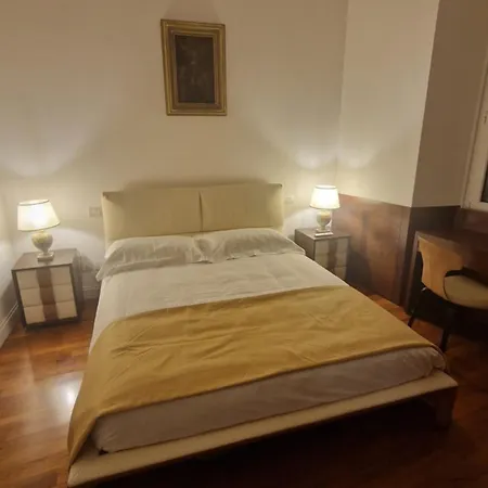 Luxury Delle Fratte Apartament *